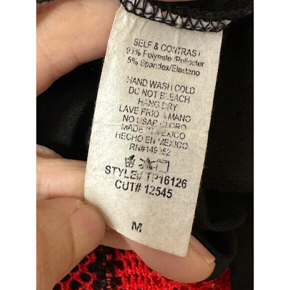 Fashion Nova black red mesh detail pull on shorts size M - Picture 4 of 7